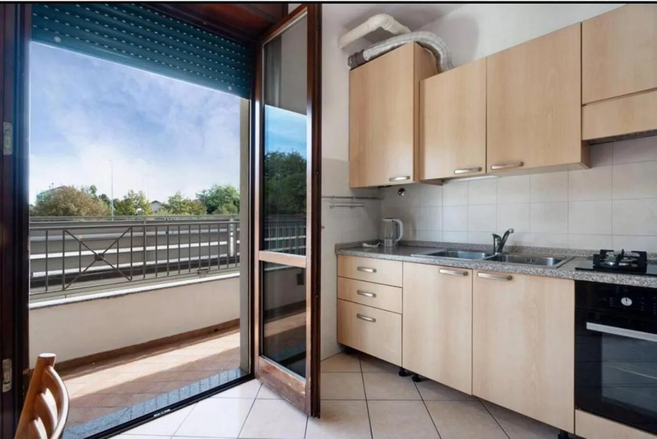Bilocale Condominio Trifoglio Gallarate 0*,